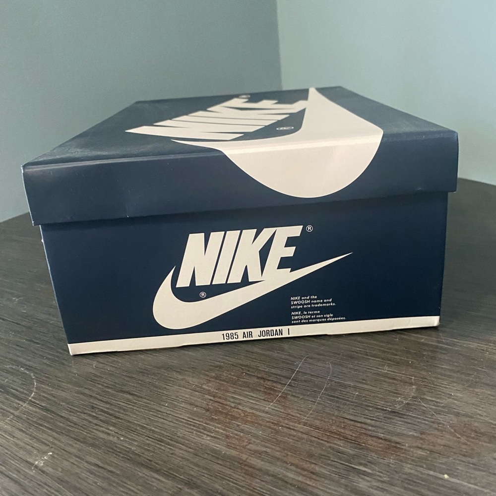 NWT Nike Women's Jordan 1 Retro High OG - Atmosphere, 7.5 - Picture 15 of 16